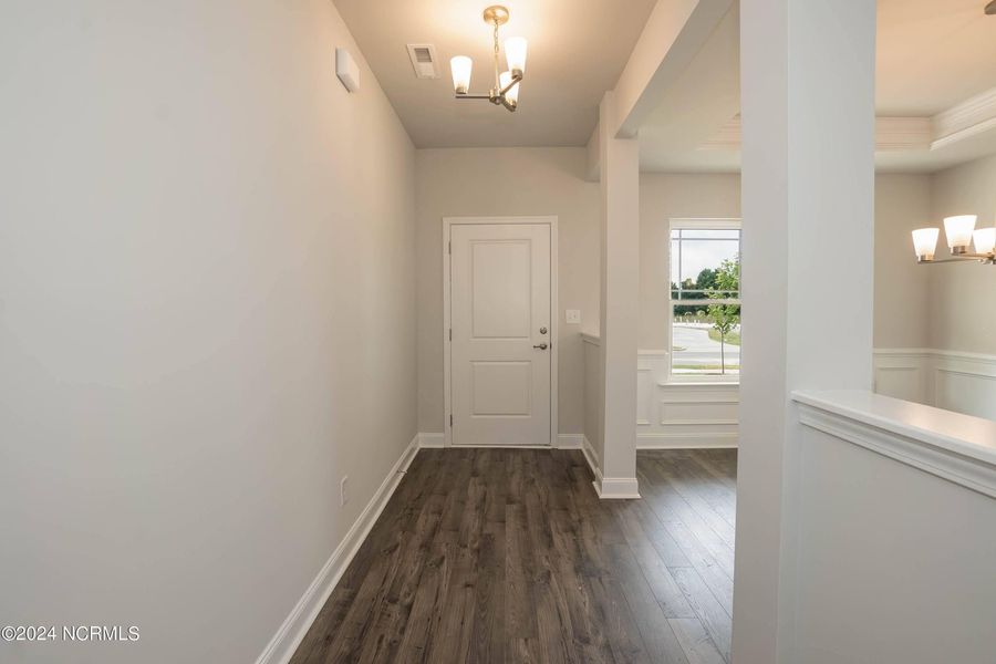 Spacious, unfurnished interior of a new home in Waverly Place, Richlands (Image 11).