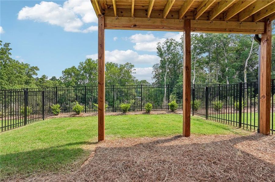 Community amenities in Millcroft Townhomes, Buford (Image 63).