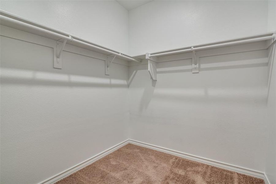 Spacious, unfurnished interior of a new home in Heartland, Crandall (Image 28).