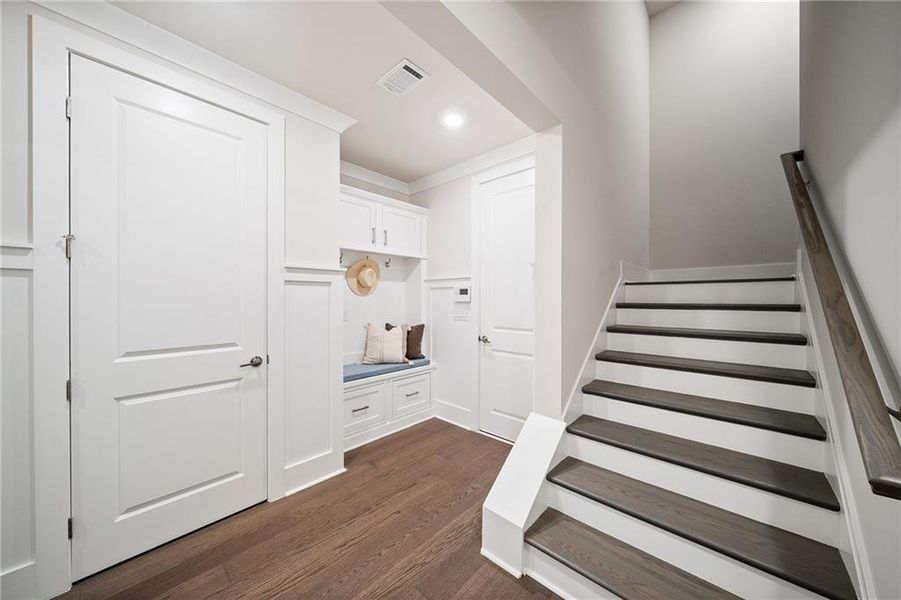 Spacious, unfurnished interior of a new home in Manning on the Square, Alpharetta (Image 21).