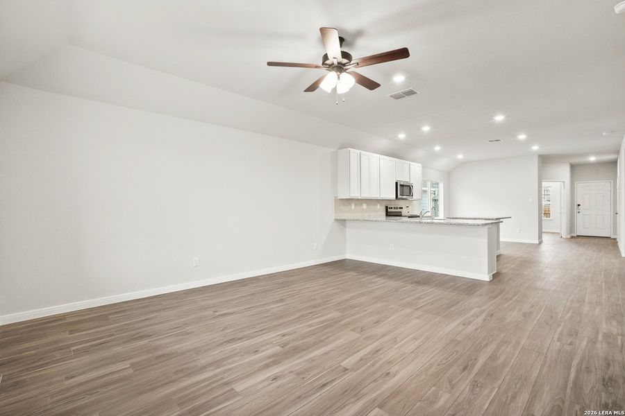 Spacious, unfurnished interior of a new home in Swenson Heights, Seguin (Image 23). Spacious, unfurnished interior of a new home in Swenson Heights, Seguin (Image 23).