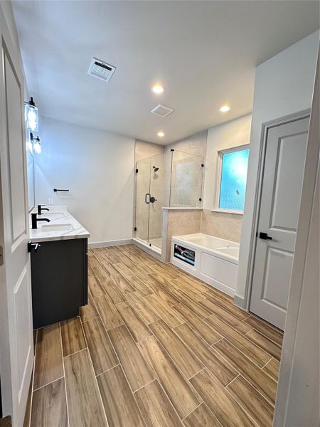 Spacious, unfurnished interior of a new home in , Houston (Image 21). Spacious, unfurnished interior of a new home in , Houston (Image 21).