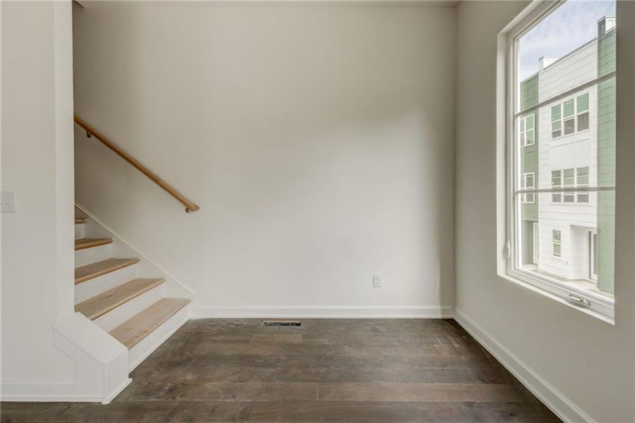 Spacious, unfurnished interior of a new home in The Moderns at Sugar Creek Phase III, Atlanta (Image 19).
