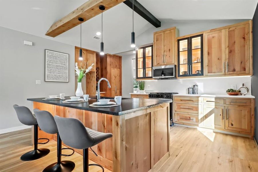 Furnished interior view inside a new home in , Dallas (Image 8). Furnished interior view inside a new home in , Dallas (Image 8).