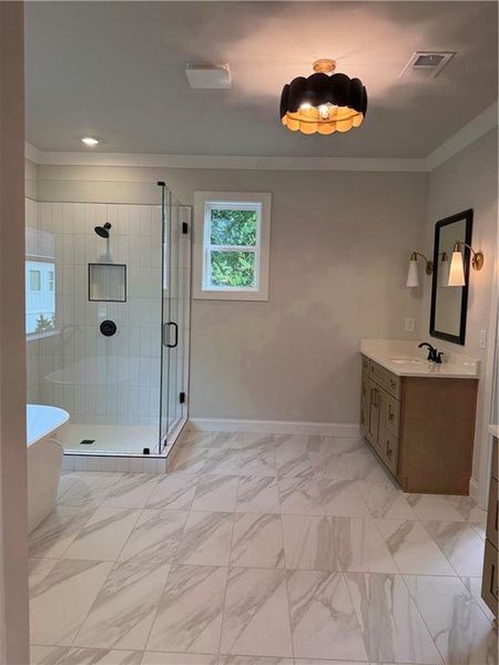 Spacious, unfurnished interior of a new home in , Marietta (Image 19).
