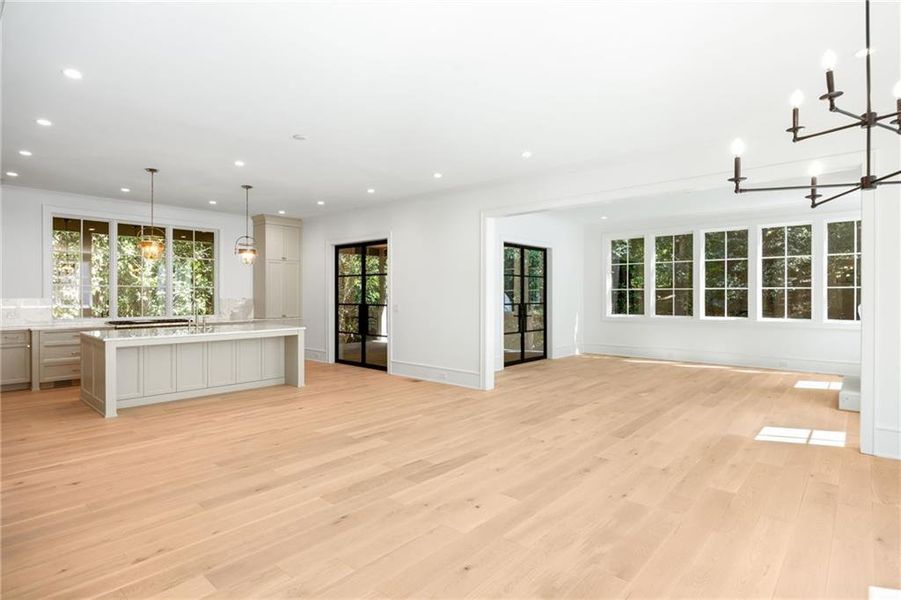 Spacious, unfurnished interior of a new home in , Atlanta (Image 23).