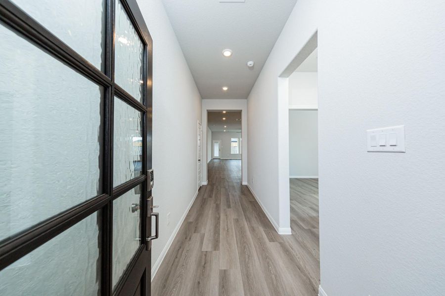 Photos are a representation of the floor plan. Options and interior selections will vary. Photos are a representation of the floor plan. Options and interior selections will vary.