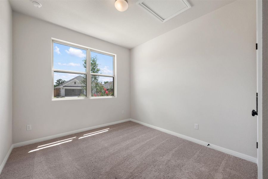 Spacious, unfurnished interior of a new home in Patterson Ranch, Georgetown (Image 22).
