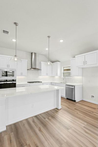 Furnished interior view inside a new home in University Heights, Round Rock (Image 15).