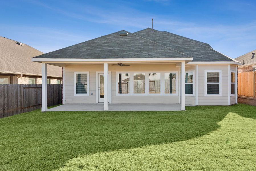 Exterior details and patio area of a home in Magnolia Ridge, Magnolia (Image 3).