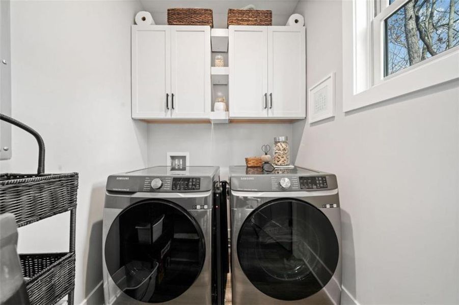 Furnished interior view inside a new home in , Ellijay (Image 11).