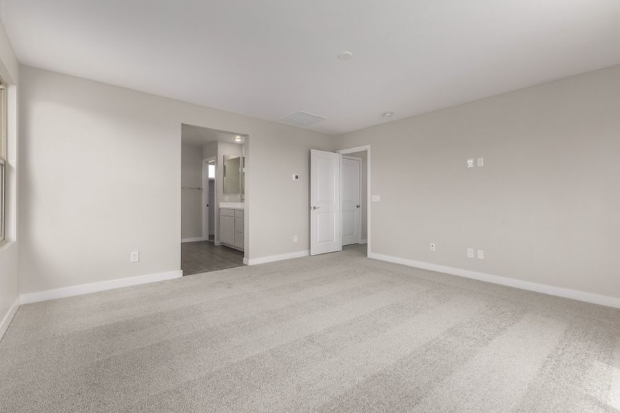 Spacious, unfurnished interior of a new home in Bentridge, Buckeye (Image 8). Spacious, unfurnished interior of a new home in Bentridge, Buckeye (Image 8).