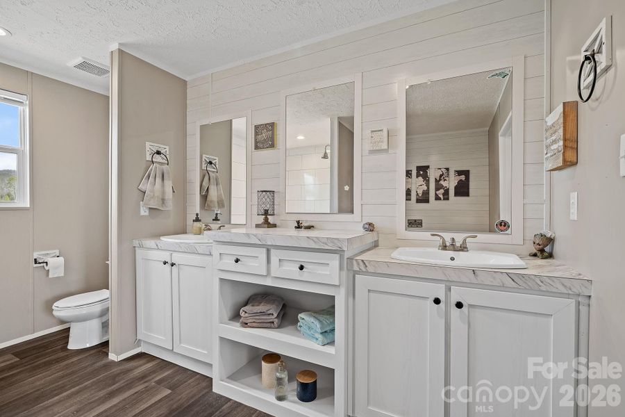 Furnished interior view inside a new home in , Hendersonville (Image 5).