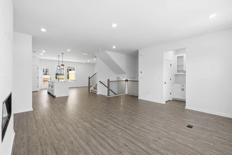 Spacious, unfurnished interior of a new home in Auburn Glen, Dacula (Image 18).