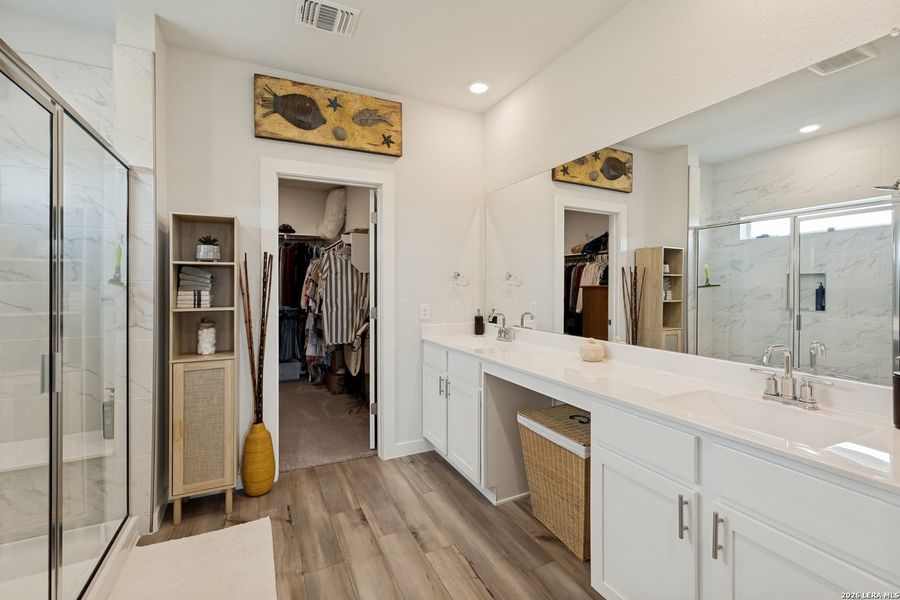 Furnished interior view inside a new home in Weltner Farms 50’s, New Braunfels (Image 8).
