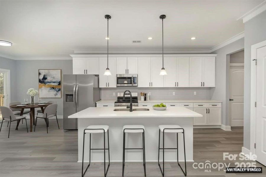 Virtually stage Kitchen