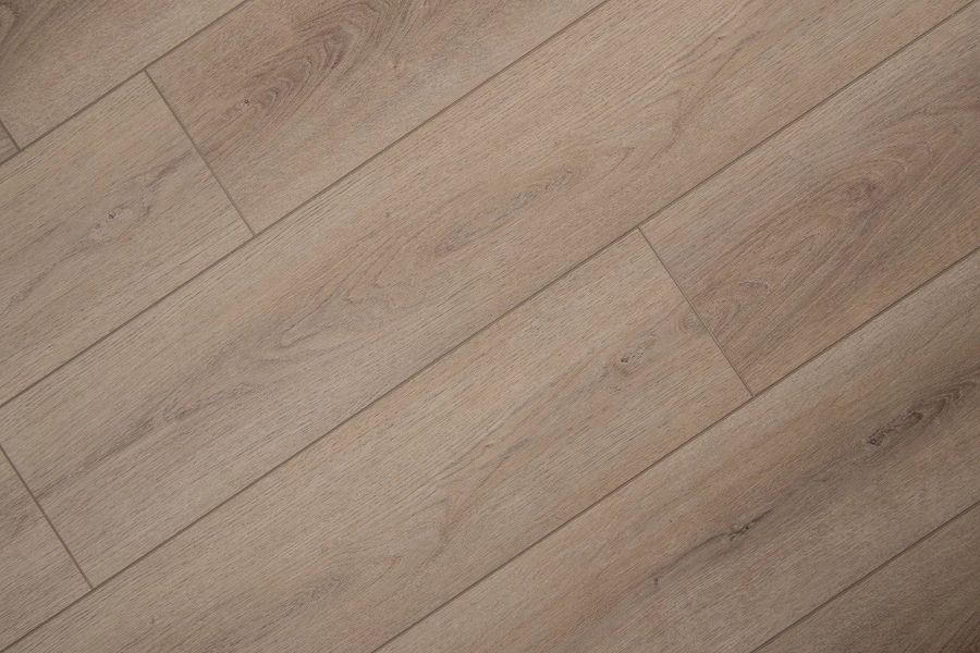 Interior Design Finishes: AW Collection® Laguna. Actual finishes may vary.