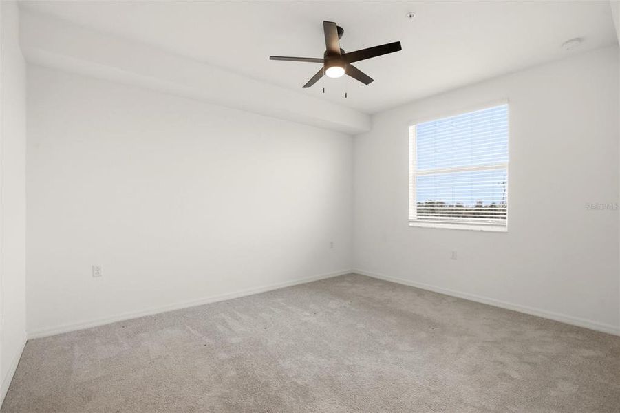 Spacious, unfurnished interior of a new home in , Punta Gorda (Image 36).