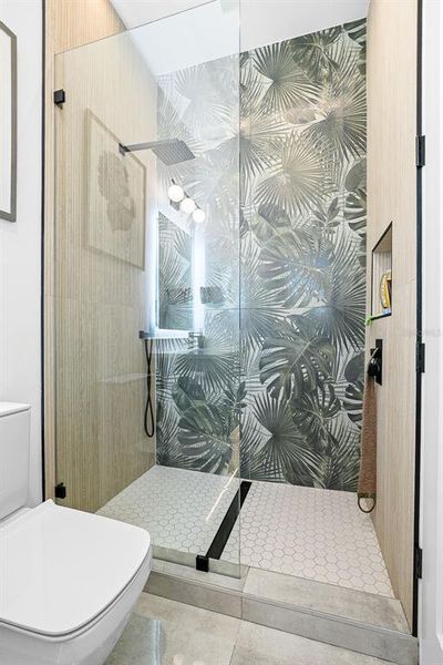 Image 33 of a home in .