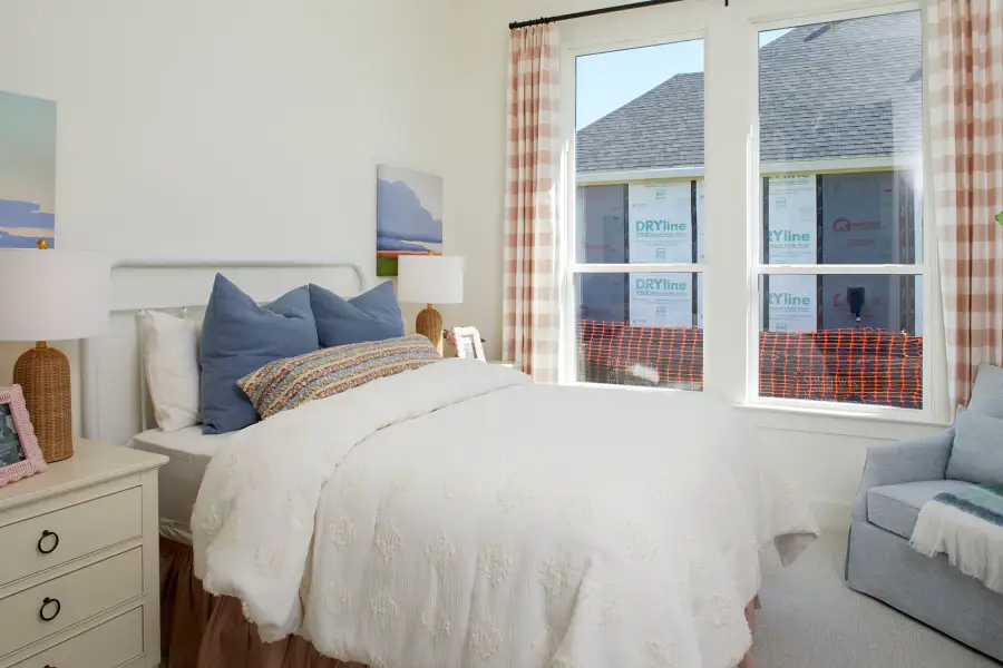 Representative furnished interior of a home built from the RoundRock - SH 6236 by Shaddock Homes in The Homestead - 72', Rockwall (Image 27).