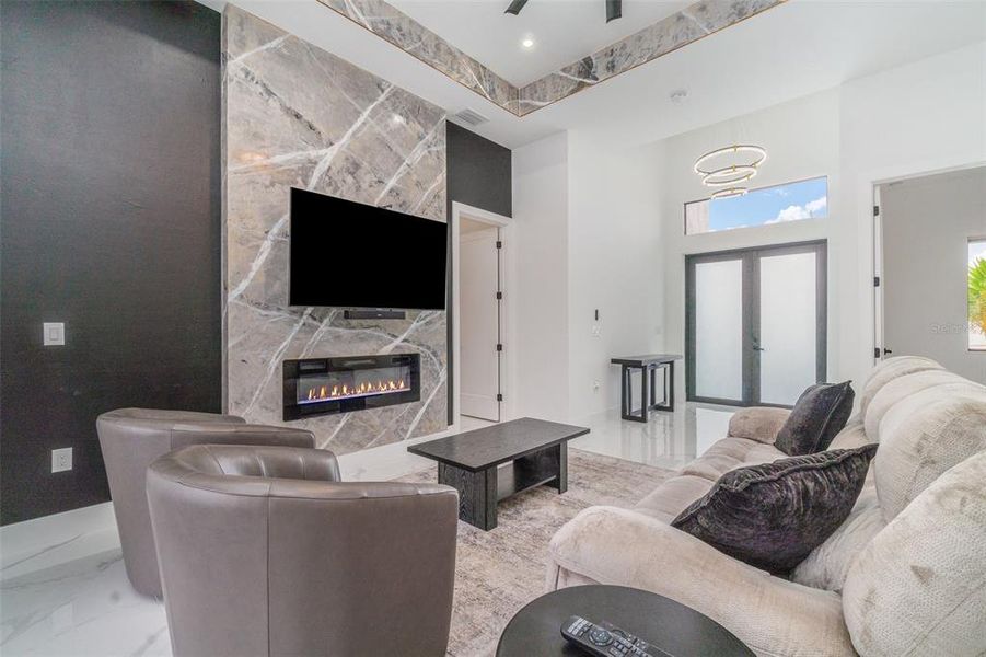 Furnished interior view inside a new home in , Cape Coral (Image 9).