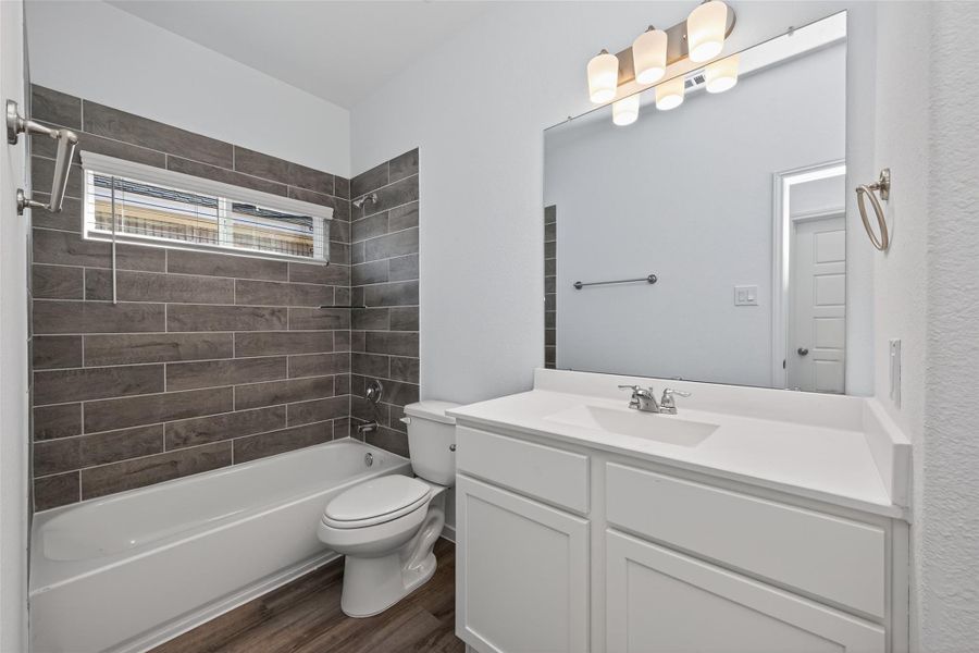 Furnished interior view inside a new home in Enclave at Willis, Willis (Image 3).