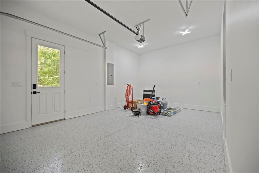 Spacious, unfurnished interior of a new home in , Dacula (Image 54).