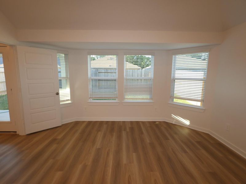 Spacious, unfurnished interior of a new home in Pinewood at Grand Texas, New Caney (Image 25).