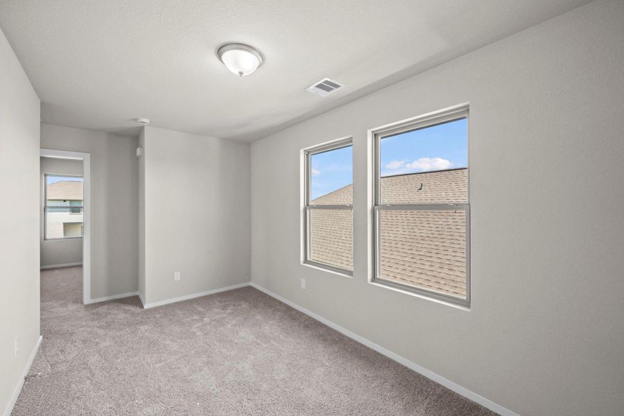 Spacious, unfurnished interior of a new home in Creekhaven, Rosharon (Image 26). Spacious, unfurnished interior of a new home in Creekhaven, Rosharon (Image 26).