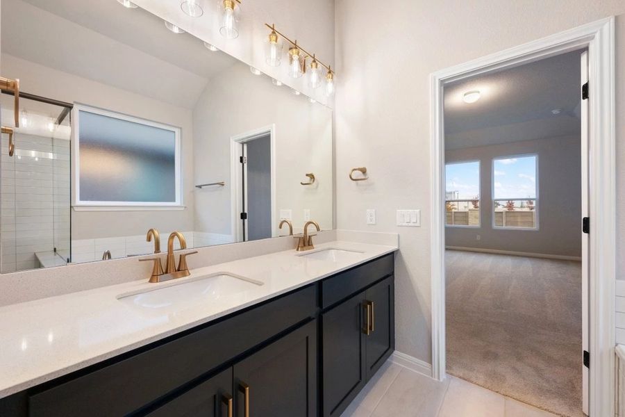 Furnished interior view inside a new home in Berry Creek Highlands, Georgetown (Image 17).
