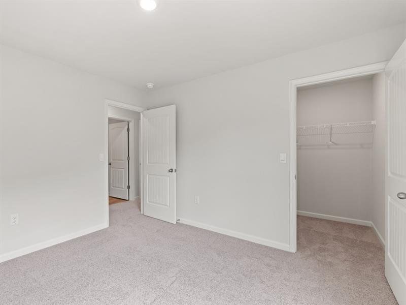 Spacious, unfurnished interior of a new home in Oakleigh Glen, Dallas (Image 20). Spacious, unfurnished interior of a new home in Oakleigh Glen, Dallas (Image 20).