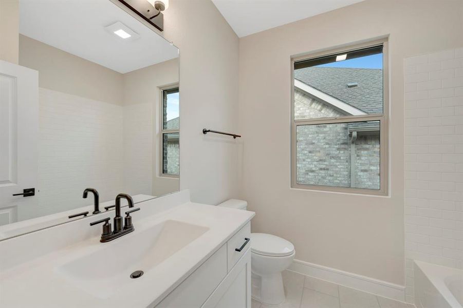 Furnished interior view inside a new home in Elevon, Lavon (Image 5).