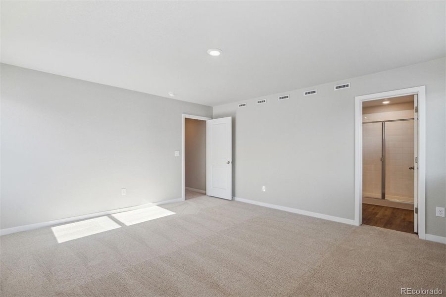 Spacious, unfurnished interior of a new home in Bennett Ranch, Bennett (Image 19). Spacious, unfurnished interior of a new home in Bennett Ranch, Bennett (Image 19).