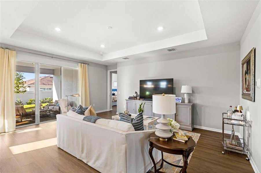 Furnished interior view inside a new home in , Winter Garden (Image 30).