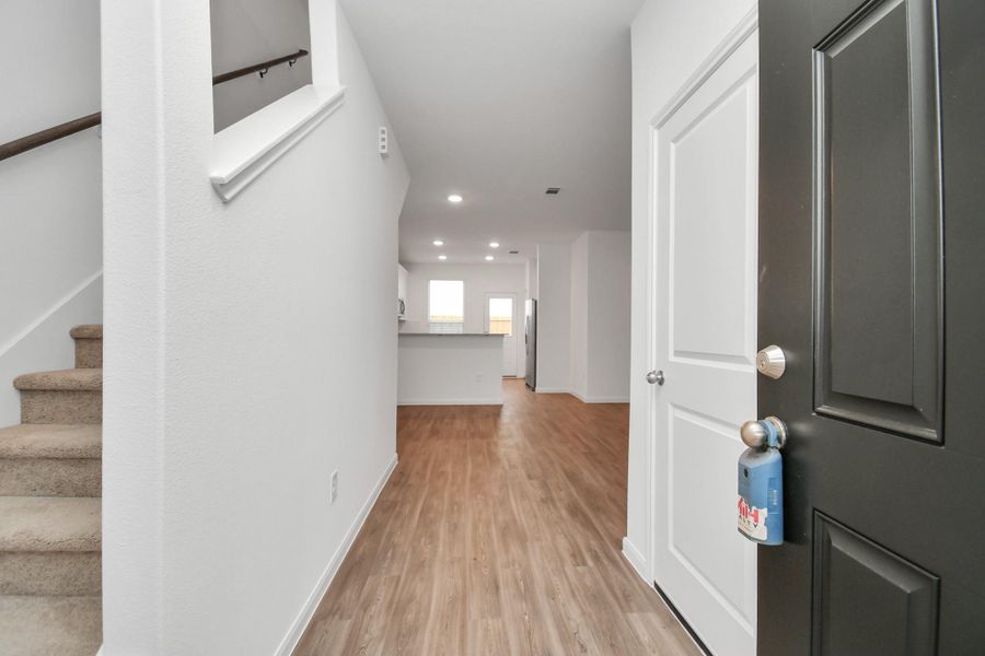 Spacious, unfurnished interior of a new home in Decker Farms, Magnolia (Image 16).
