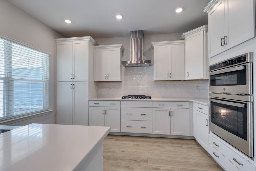 Furnished interior view inside a new home in Arcadia, Myrtle Beach (Image 13).