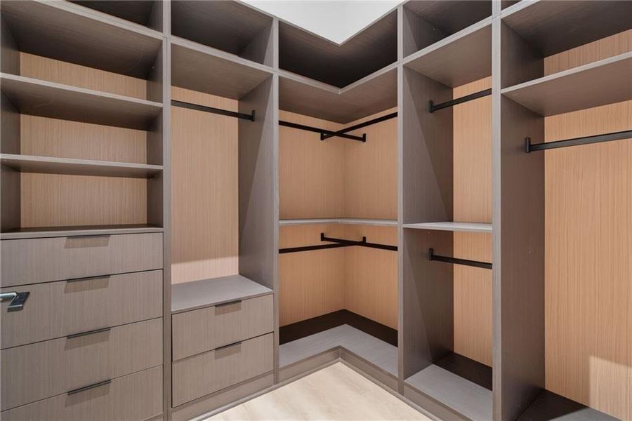 Image 116 of a home in .