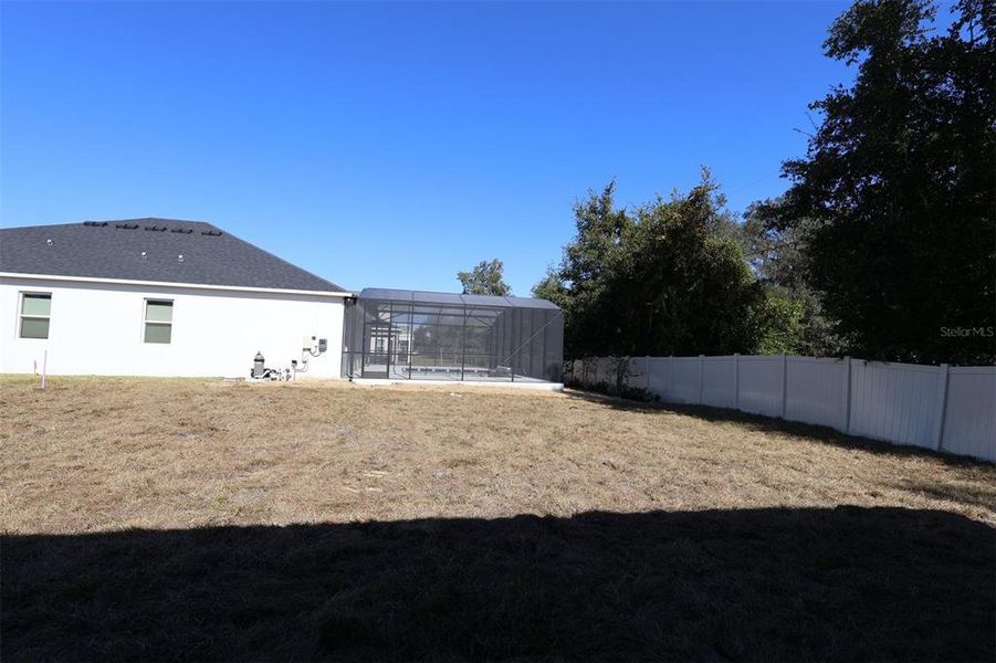 Exterior details and patio area of a home in Emerson Pointe, Apopka (Image 16).