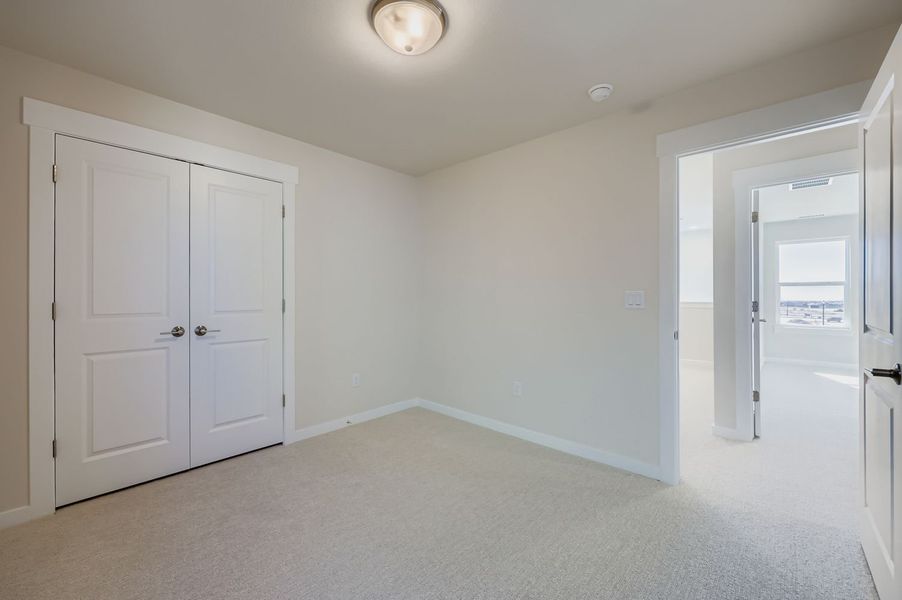 8060 Manor House - Bedroom