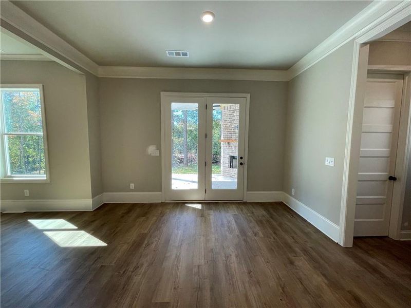 Spacious, unfurnished interior of a new home in , Jefferson (Image 14).