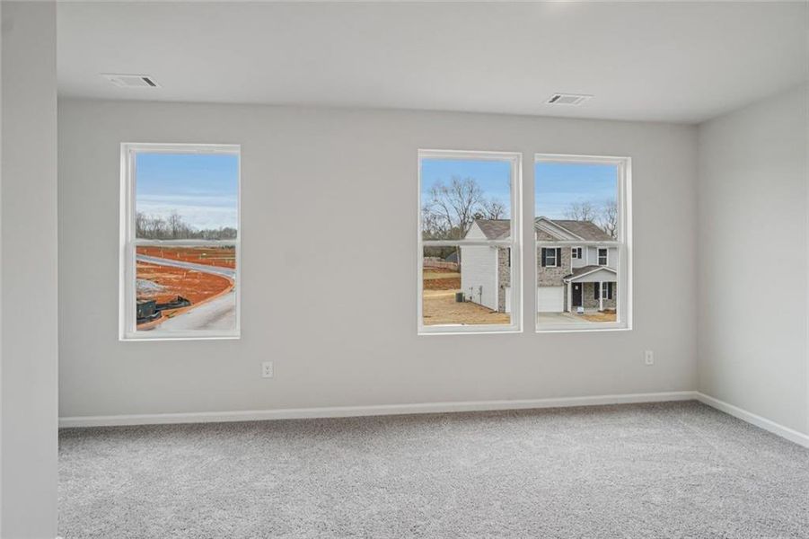Spacious, unfurnished interior of a new home in Liberty Pointe, Villa Rica (Image 13).