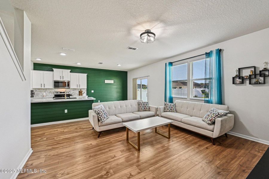 Furnished interior view inside a new home in Cross Creek Express, Green Cove Springs (Image 17). Furnished interior view inside a new home in Cross Creek Express, Green Cove Springs (Image 17).