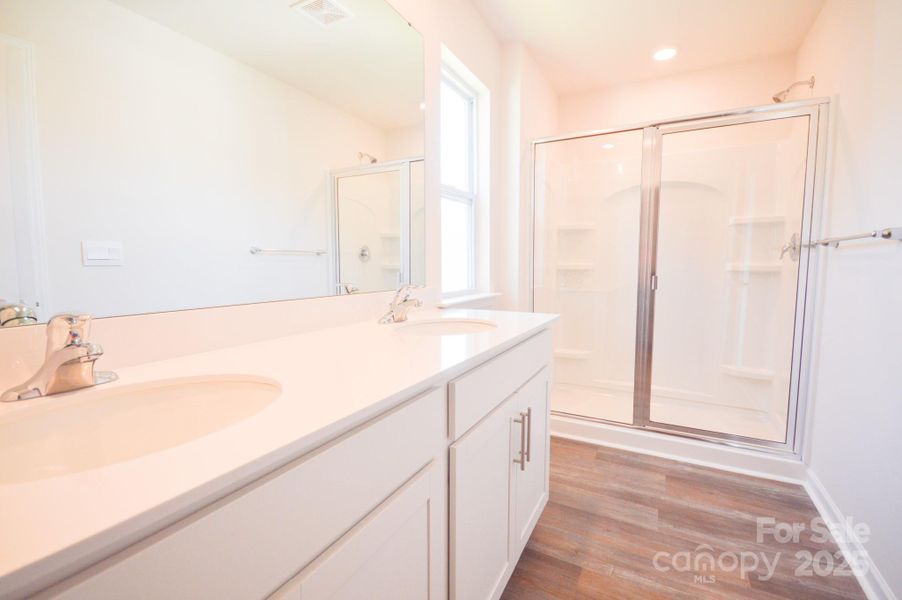 Photos are representative Photos are representative