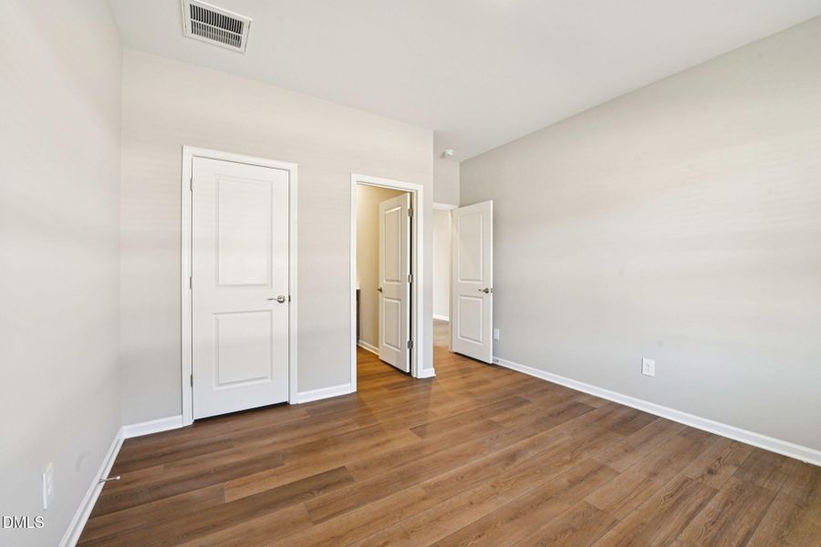 20-web-or-mls-Raleigh - Watkins Glen- 40