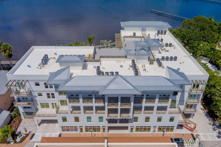 41 SW Seminole Street 305 23
