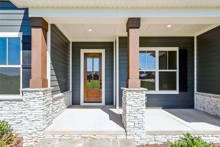 Image 10 of a home in Rolling Meadows.