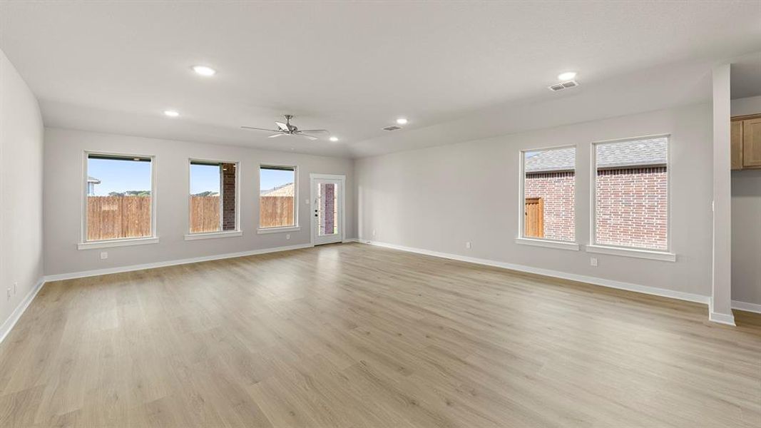 12. 1203 Cider Mill - Dining