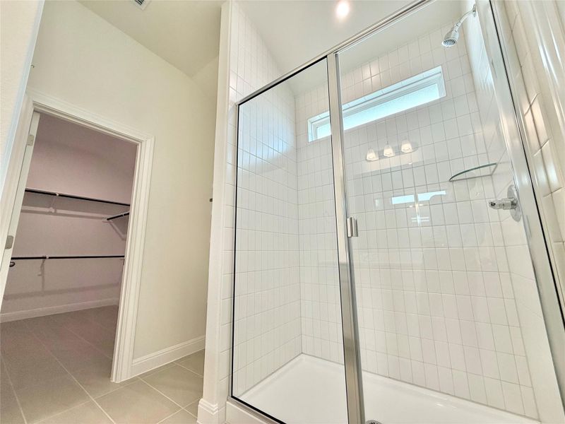 Close-up of interior finishes inside a home in Porter Country, Buda (Image 11).