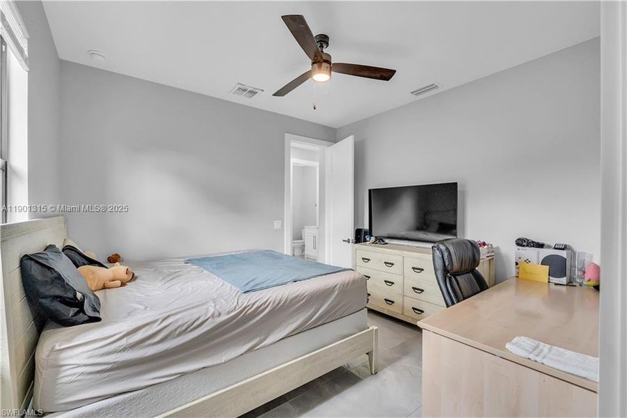 Furnished interior view inside a new home in , Cape Coral (Image 7). Furnished interior view inside a new home in , Cape Coral (Image 7).