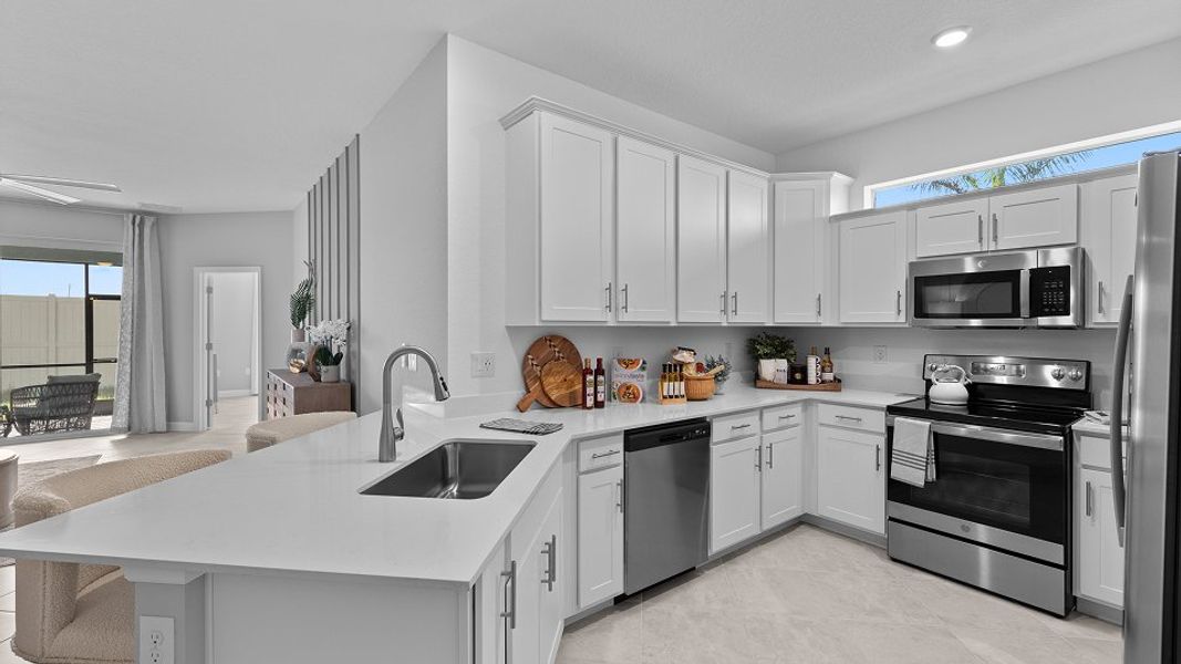 9282 Queen Kitchen 1of4 11 6 25 9282 Queen Kitchen 1of4 11 6 25